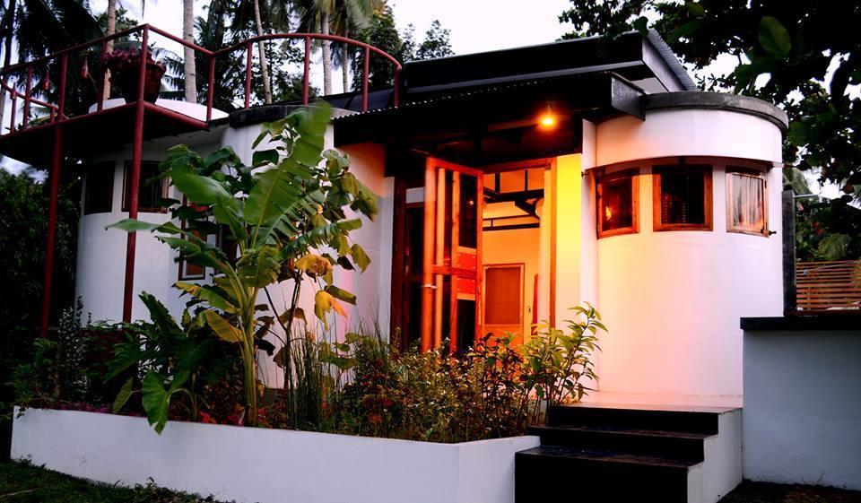 Somewhere Else Boutique Resort Mambajao Dış mekan fotoğraf
