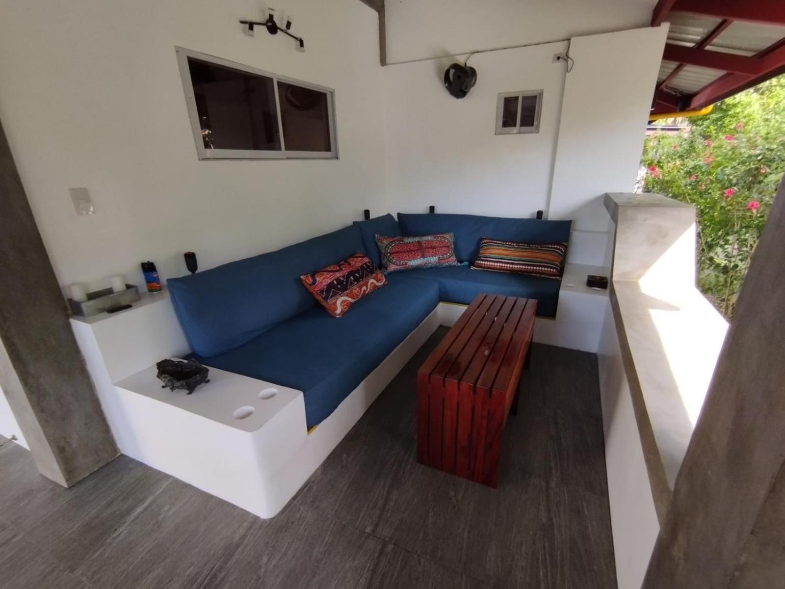 Somewhere Else Boutique Resort Mambajao Dış mekan fotoğraf