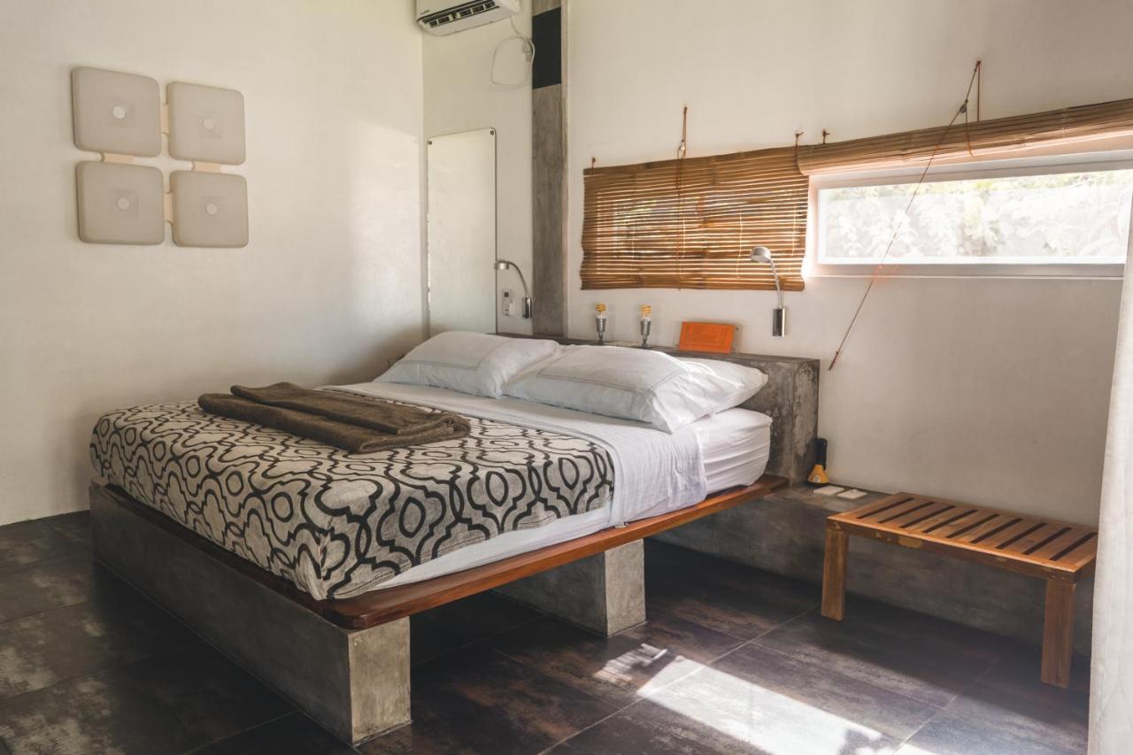Somewhere Else Boutique Resort Mambajao Dış mekan fotoğraf